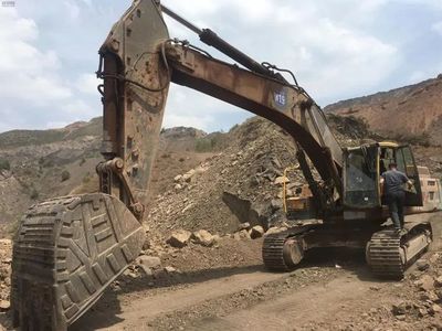 【視頻】它是制霸礦山的挖機(jī):看這個260萬入手的大家伙表現(xiàn)如何!